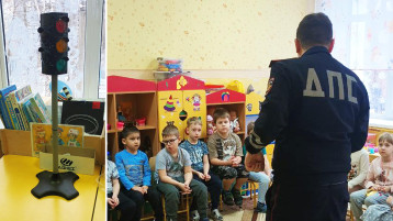 У НАС В ГОСТЯХ ИНСПЕКТОР ГИБДД У НАС В ГОСТЯХ ИНСПЕКТОР ГИБДД.